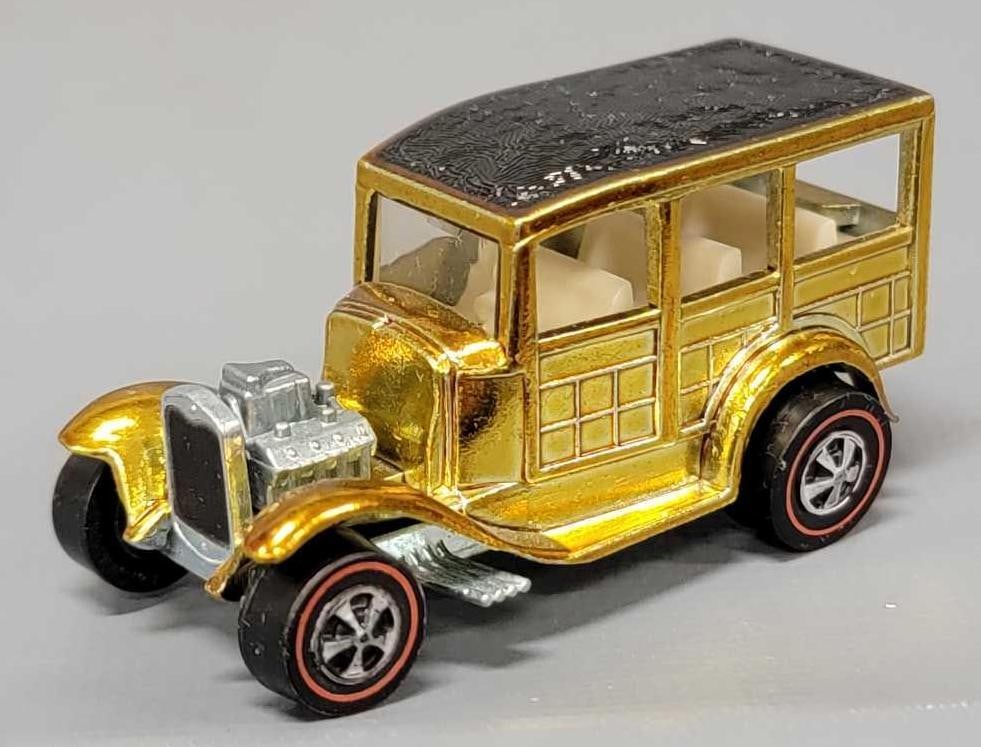 Hot Wheels Red Line Club x0534 31 Ford Woody