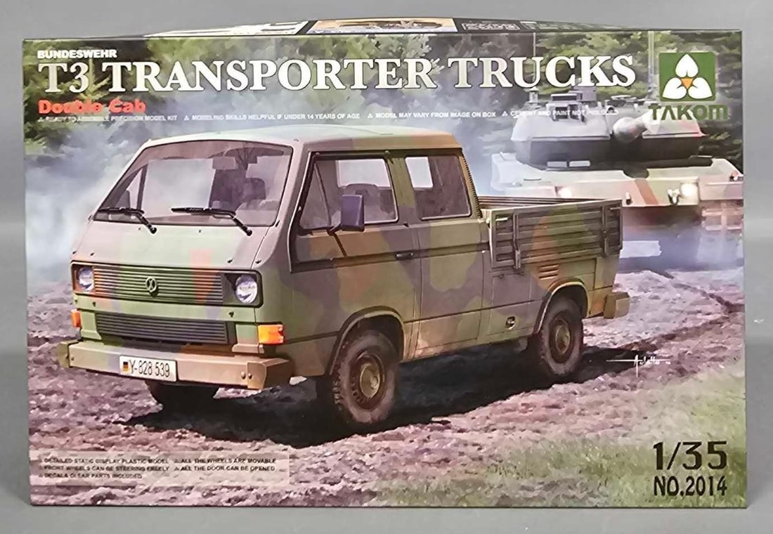 Tacom 1:35 Bundeswehr T3 Transporter Truck Couble Cab kit 2014 (1 of 6)