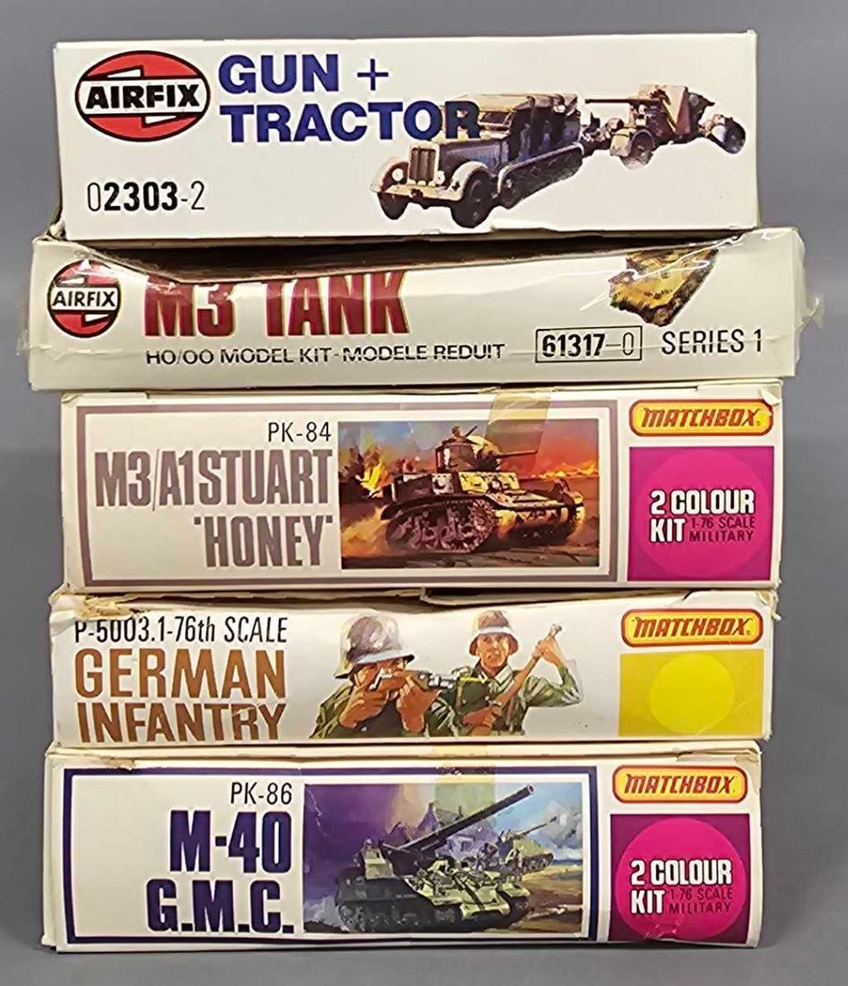 Group of five Airfix and Matchbox kits of 1:76 models (1 of 8)