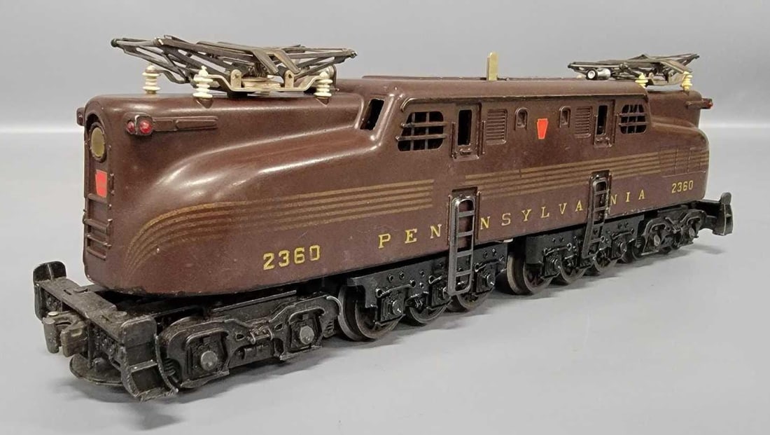 Lionel postwar O 2360 5 stripe Tuscan GG-1 electric locomotive (1 of 7)