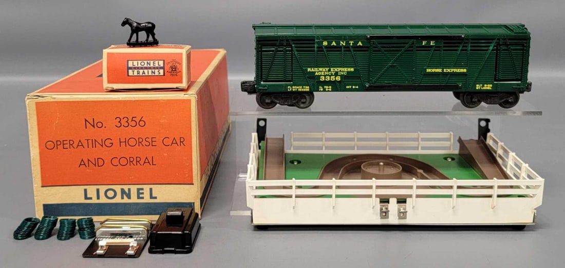 Lionel postwar O 3356 operating horse car and corral set in original box (1 of 12)