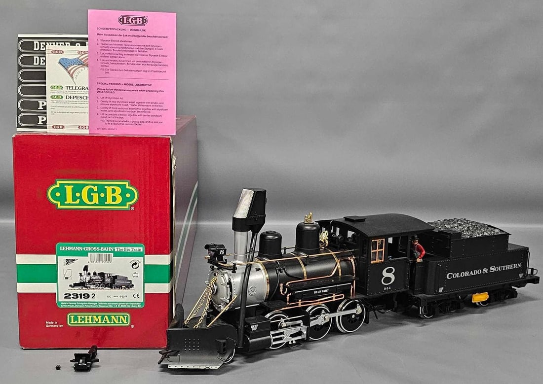 LGB G gauge 23192 Colorado & Southern 2-6-0 steam locomotive in original box: LGB G gauge 23192 Colorado and Southern 2-6-0 steam locomotive in original box, shows light run time and is C8-9 in an excellent original boxes with unused sticker sheet as seen in the photos.