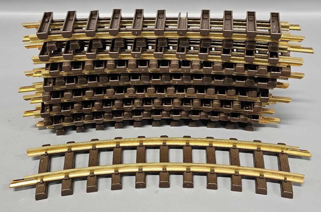Fifteen sections of LGB G gauge 11 3/4 inch curved track 1100: Fifteen sections of LGB G gauge 1100, 11 3/4 inch curved track, used but in very good to excellent condition with no rust or pitting as seen in the photos.