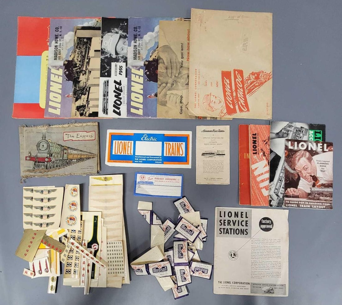 Group of Lionel paper and postwar original decals Madison Hardware stickers (1 of 3)