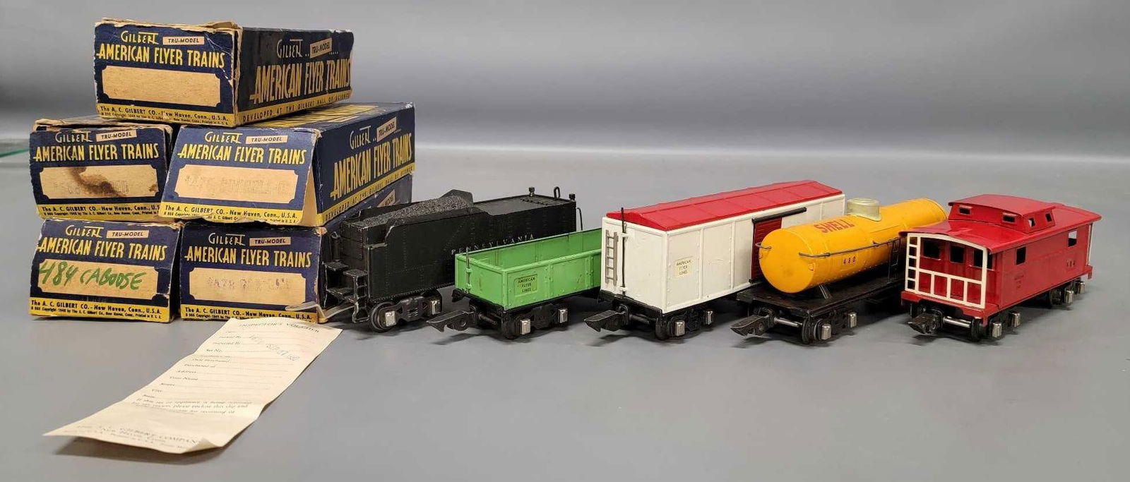 American Flyer Prewar O gauge freight cars in original boxes (1 of 12)