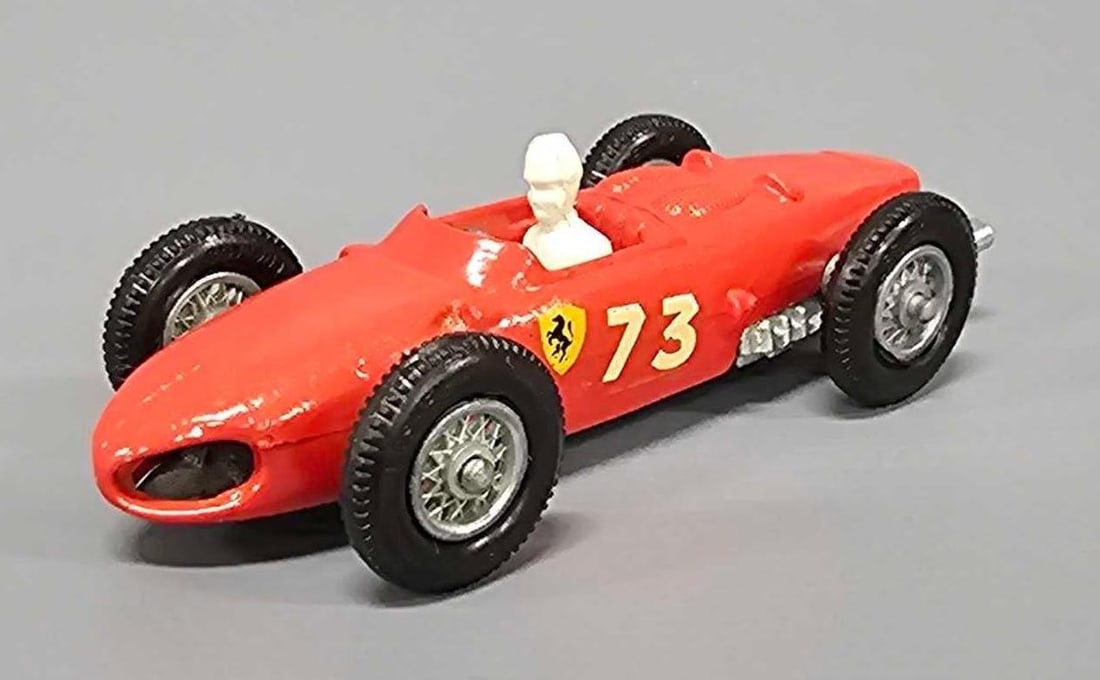 Matchbox 73 F1 Ferrari without box: Matchbox 73 F1 Ferrari in near mint condition without box as seen in the photos.