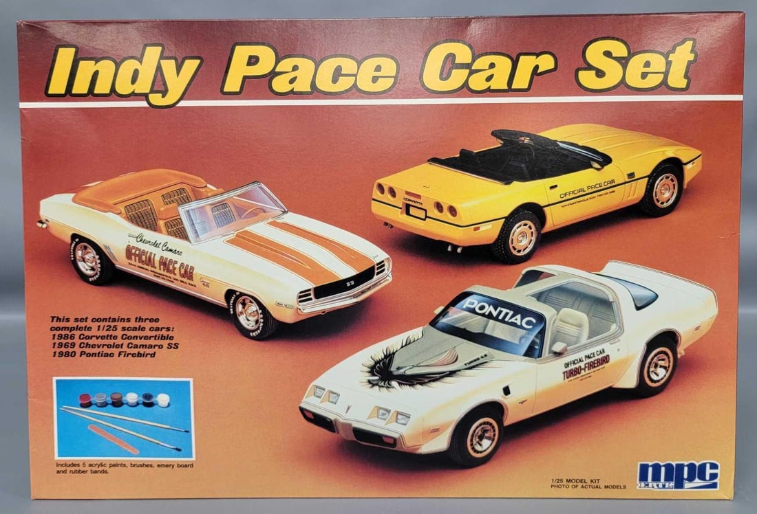 MPC 1/25 Indy Pace Car Set in original box kit 6214 (1 of 6)