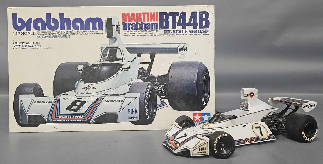 Tamiya 1/12 Brabham Martini Brabham BT44B Big Scale Series assembled model (1 of 9)
