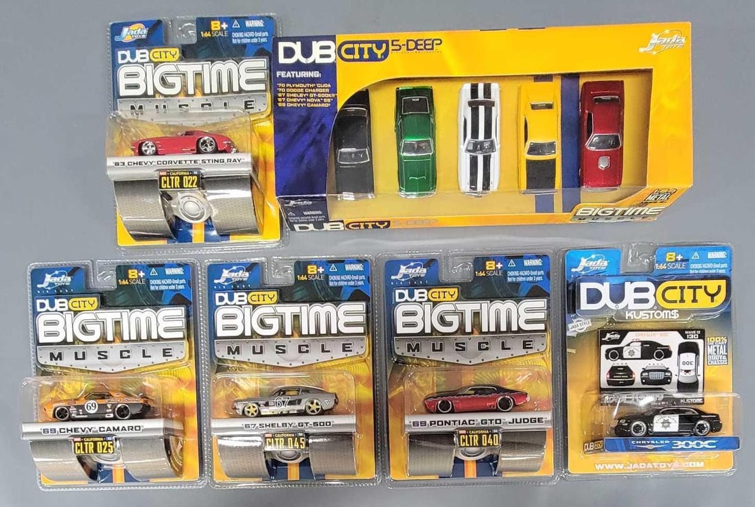 Six Jada Dub City Bigtime Muscle cars in original blister packs: Six Jada Dub City Bigtime Muscle cars in original blister packs. Five blister packs and one box 5 Deep set are in original blister packs and box in excleent condition as seen in the photos.