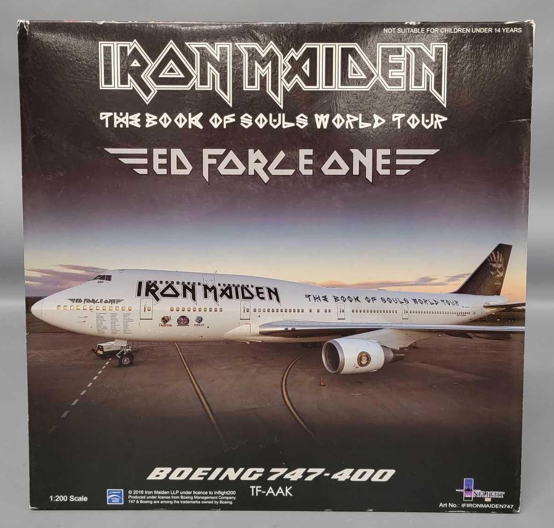 Factory sealed Inflight 1/200 Iron Maiden The Book of Souls World Tour (1 of 7)
