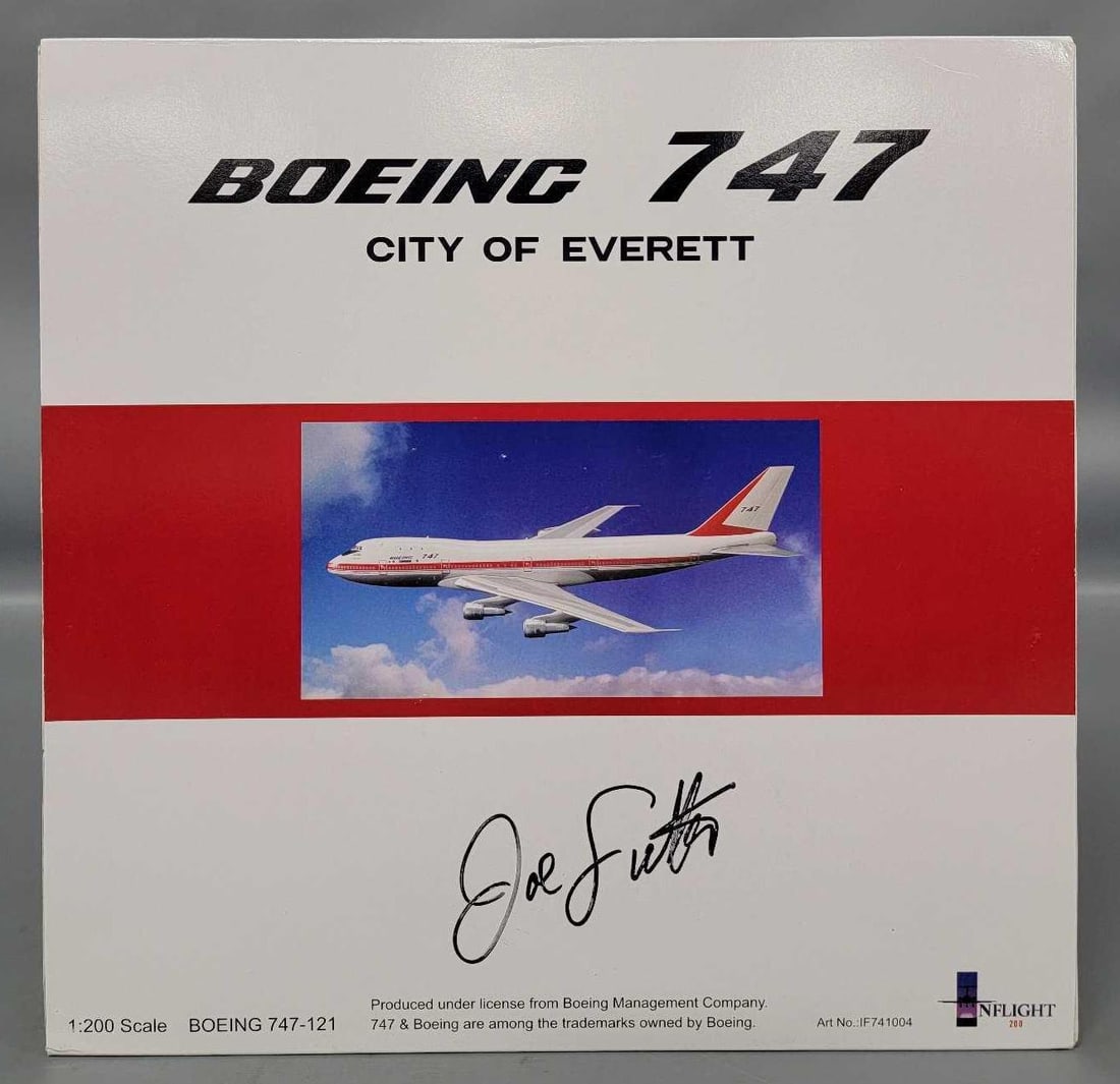 Inflight 1/200 Boeing 747 City of Everett IF741004 (1 of 8)