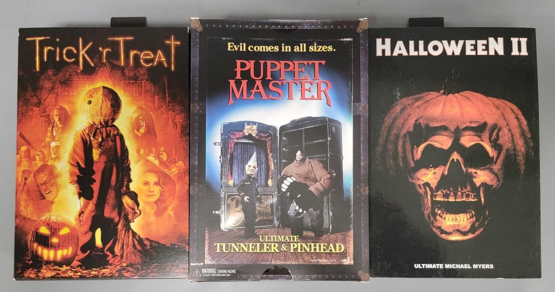 Three NECA Horror film figuresTrick 'r Treat Puppet Master Halloween II (1 of 7)