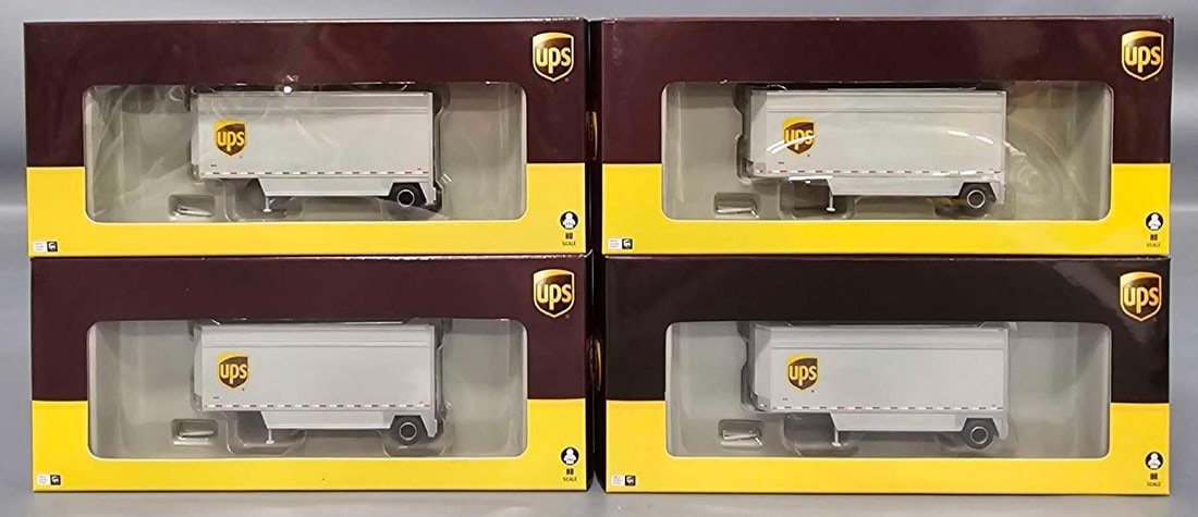 Four Athearn HO UPS Parcel Trailers in OB (1 of 7)
