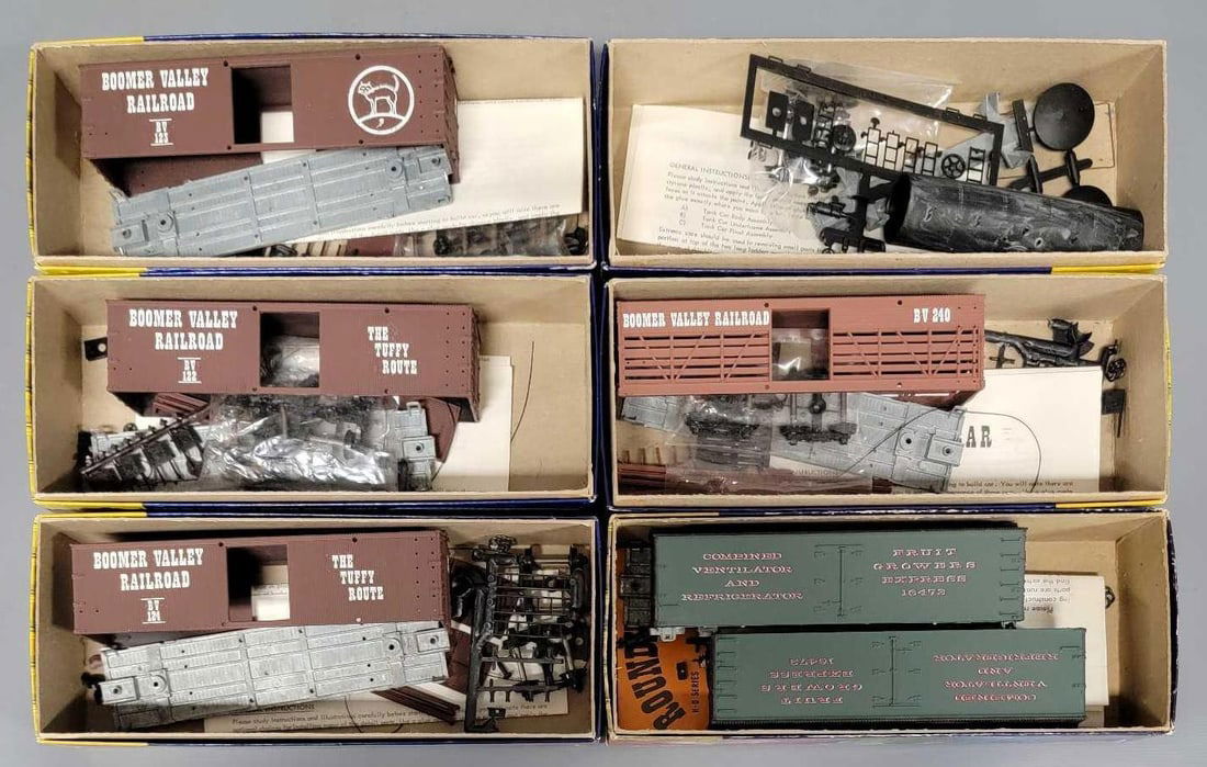 Six Roundhouse Ho Freight Car Kits In Original Boxes Auction