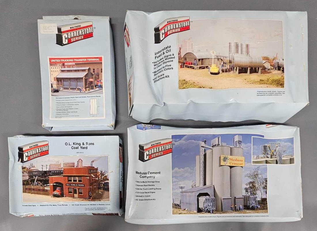 Four Walthers HO Cornerstone Structure kits in OB (1 of 6)