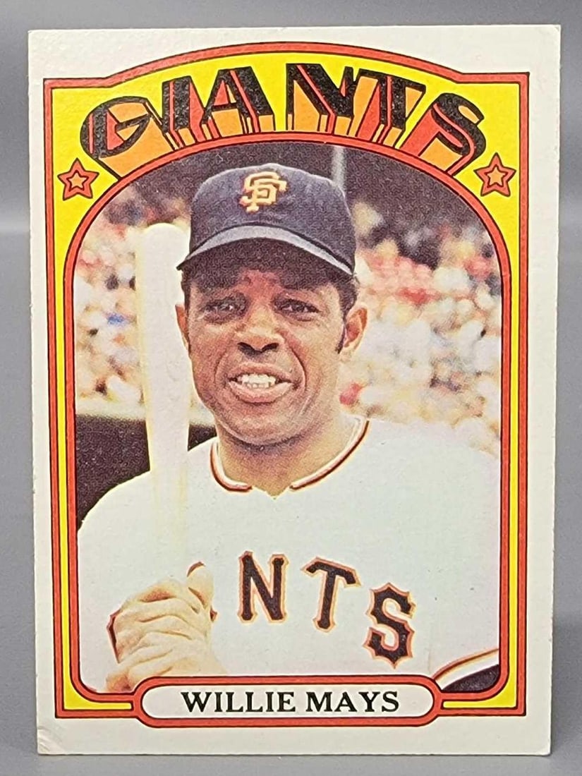 1972 Topps #49 Willie Mays: 1972 Topps number 49 Willie Mays in good condition with a bent bottom left corner as seen in the photos.