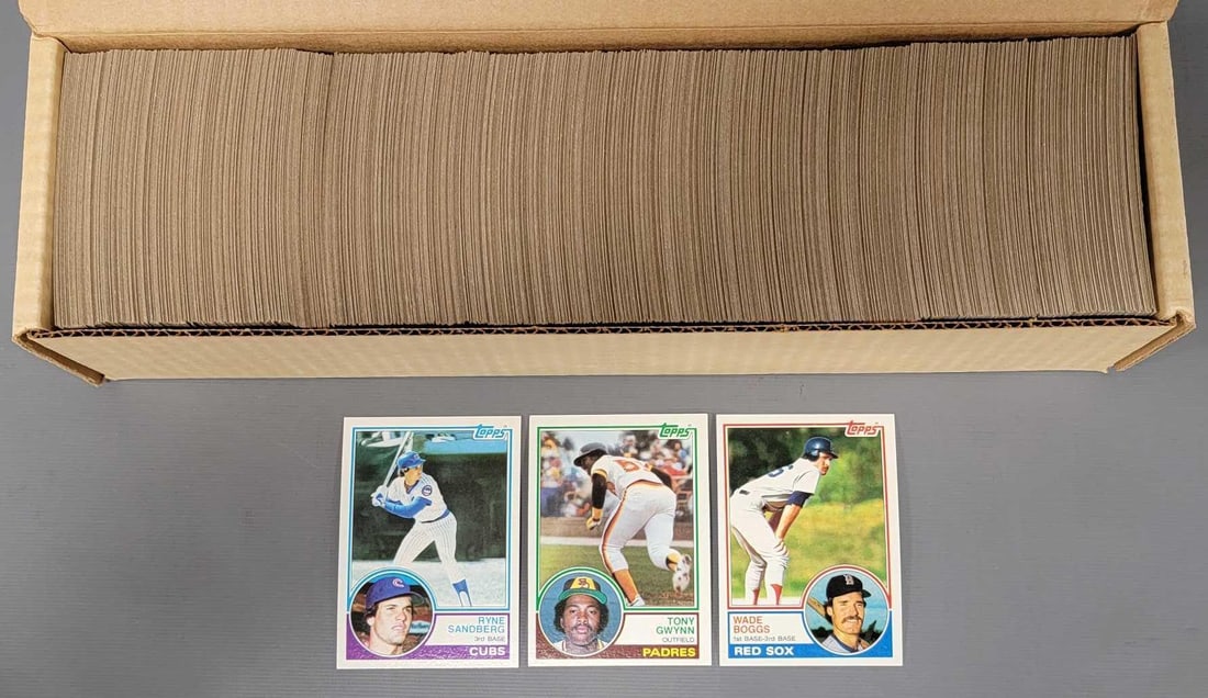 1983 Topps baseball set with Sandberg Gwynn Boggs RC (1 of 8)