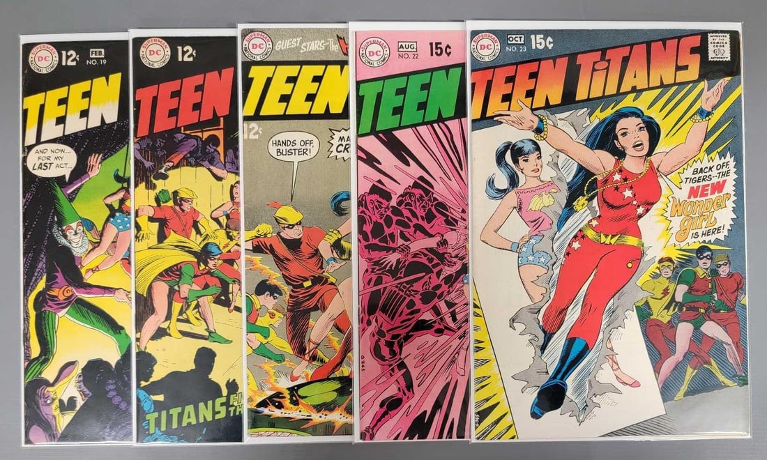 Five Teen Titans Comics (1 of 4)