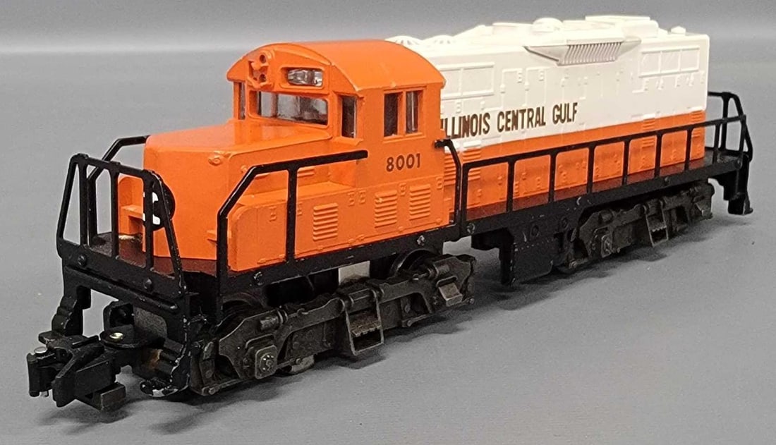 American Flyer LTI S gauge Illinois Central GP20 diesel locomotive (1 of 7)