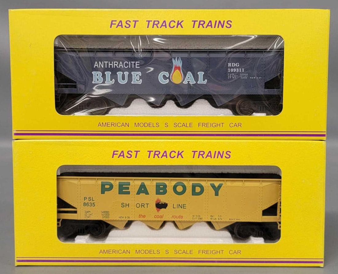 Two different American Models S gauge four bay hopper in original boxes (1 of 4)