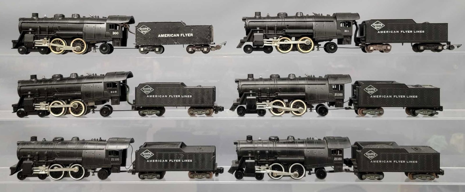Six American Flyer S gauge 4-4-2 steam locomotives: Six American Flyer S gauge 4-4-2 steam locomotives to include Reading Lines 300, Reading Lines 301, Reading Lines 308, Reading Lines 21100, Reading Lines 21105 and Reading Lines 21160. All show modera