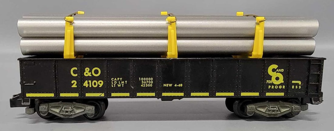 American Flyer S gauge 24109 C&O gondola with pipe load: American Flyer S gauge 24109 Chesapeake and Ohio gondola with pipe load, car shows light run time and is C7-8 as seen in the photos.