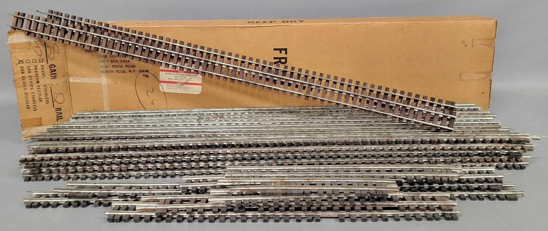25 sections of Gargraves S gauge flex track in original box (1 of 9)