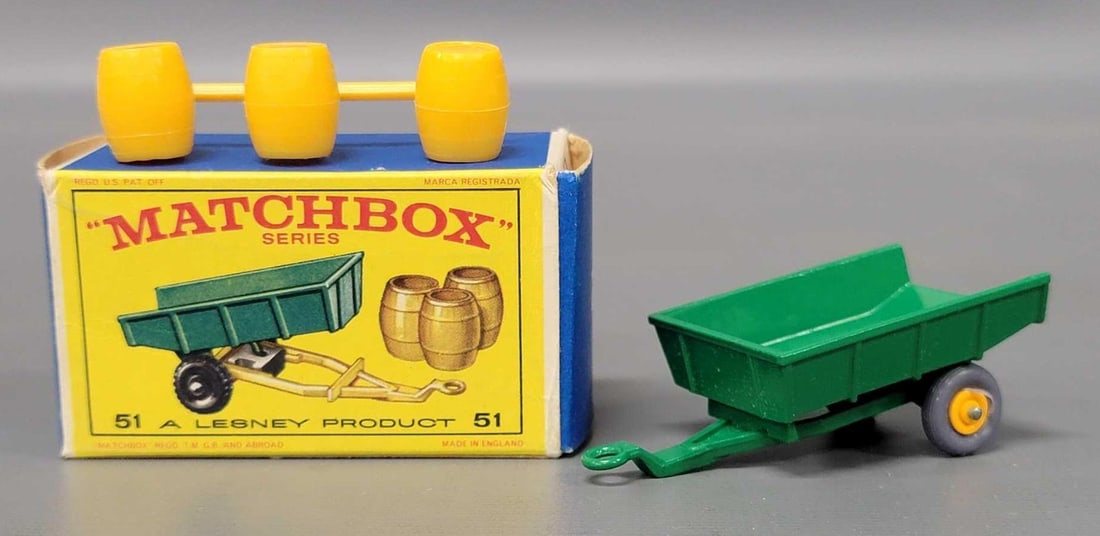 Matchbox 51 Trailer in original box (1 of 12)