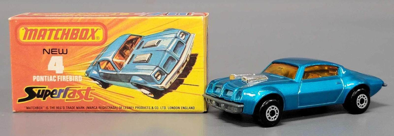 Matchbox Superfast 4 Pontiac Firebird in original box (1 of 11)