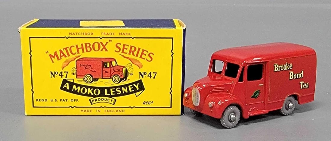 Matchbox Moko Lesney 47 Trojan Van in original box (1 of 11)
