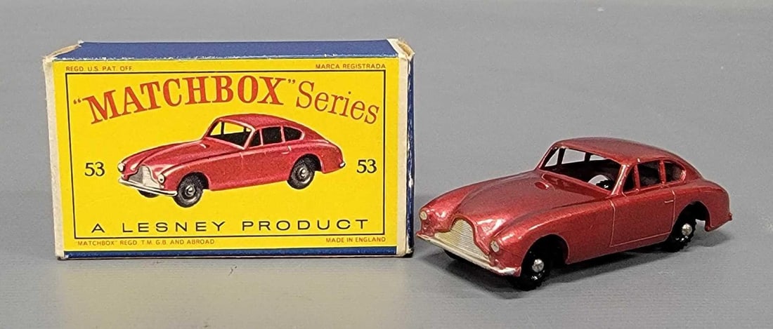 Matchbox 53 Aston Martin in original box (1 of 9)