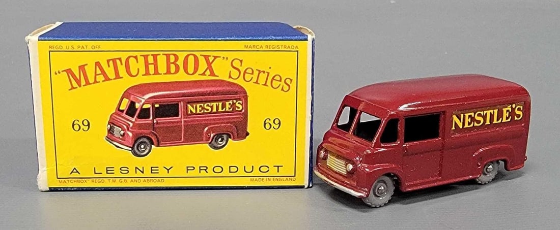 Matchbox 69 Nestles Van in original box (1 of 11)