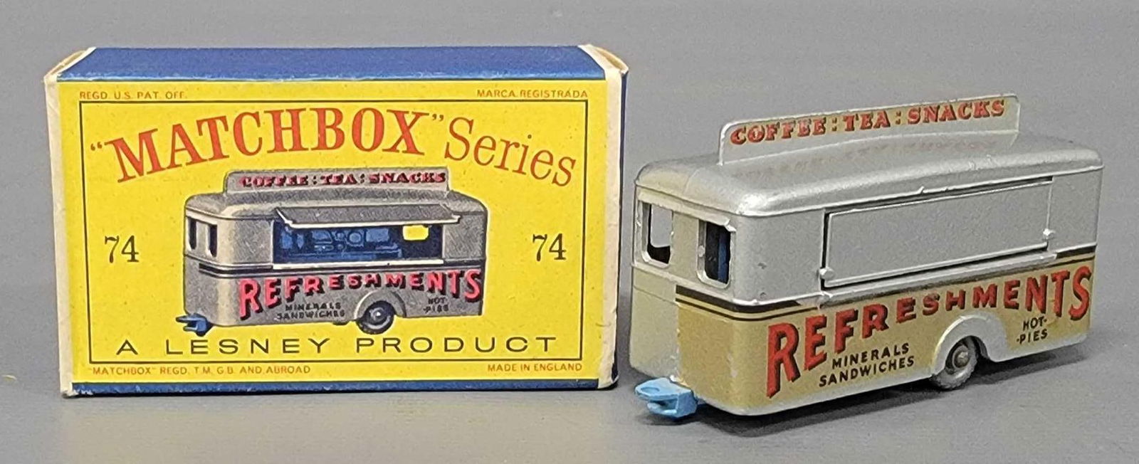 Matchbox 74 Canteen in original box (1 of 9)