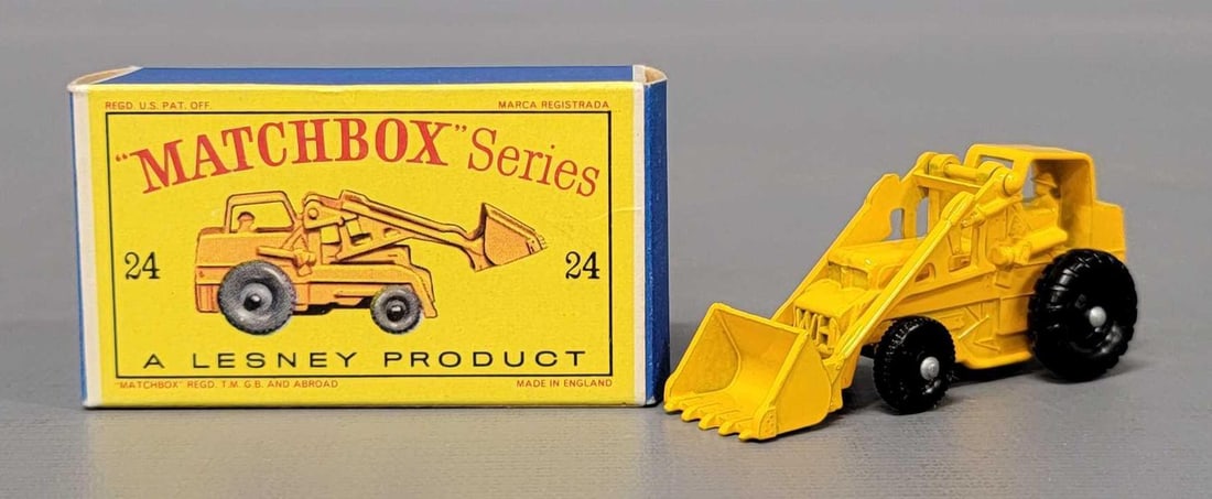 Matchbox 24 Weatherill Hydraulic Excavator in original box (1 of 11)