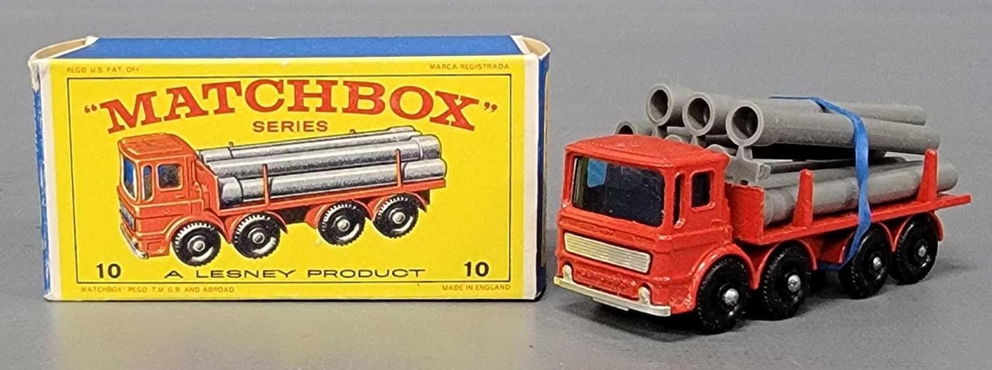 Matchbox 10 Pipe Truck in original box (1 of 11)