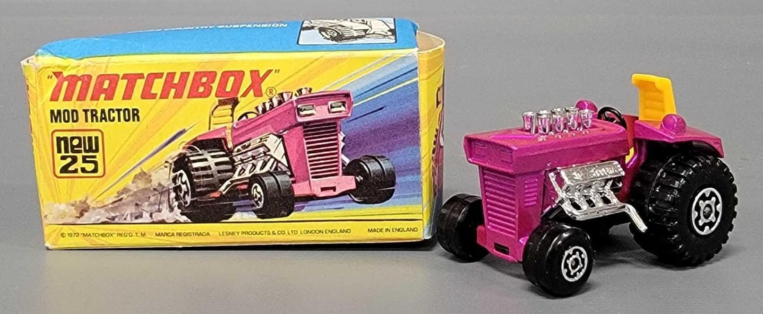Matchbox Superfast 25 Mod Tractor in original box: Matchbox Superfast 25 Mod Tractor with Hi-Speed cross country suspension, in near mint to mint condition in a good I original box as seen in the photos.