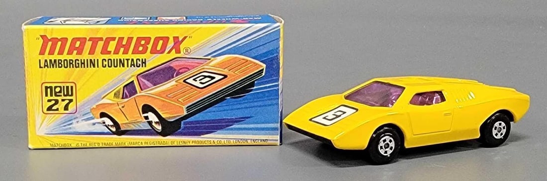 Unbelievable Matchbox Superfast 27 Lamborghini Countach  in original box (1 of 11)