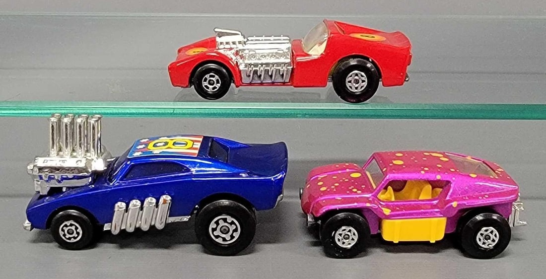 Three Matchbox Superfast cars (1 of 6)