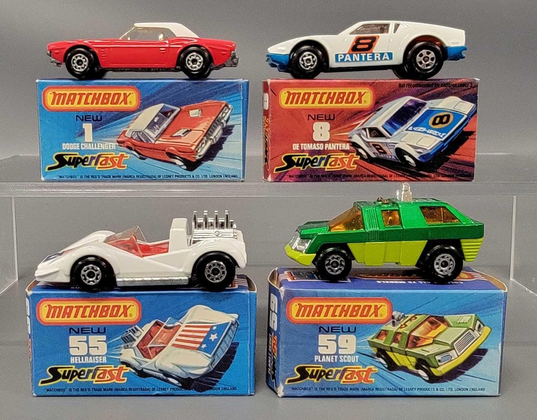 Four Matchbox Superfast cars in original box (1 of 11)