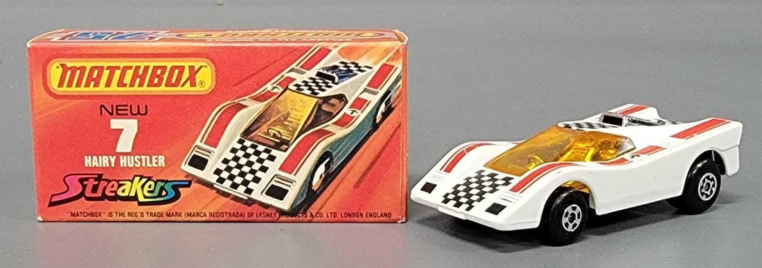 Beautiful Matchbox Streakers 7 Hairy Hustler in original box: Beautiful Matchbox Streakers 7 Hairy Hustler with red stripes and orange windows in excellent condition in an excellent J original box as seen in the photos.