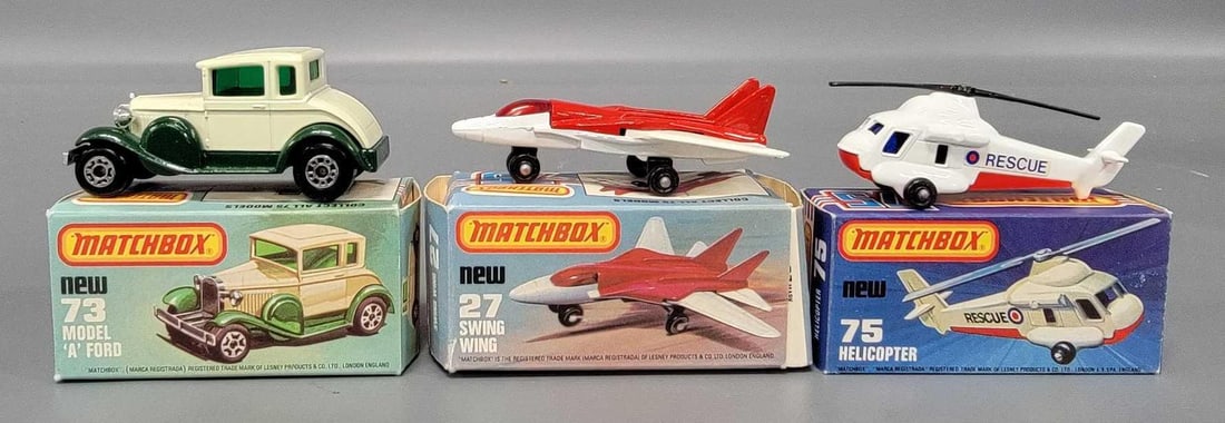 Three Matchbox Superfast cars in original boxes (1 of 11)