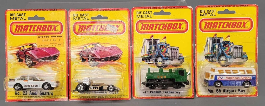 Four Matchbox Superfast cars in blister packs (1 of 7)