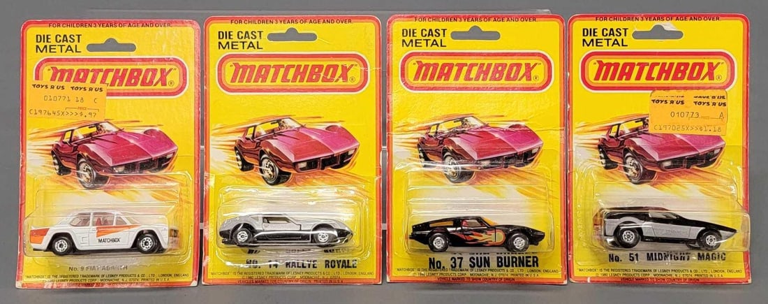 Four Matchbox Superfast cars in blister packs (1 of 6)