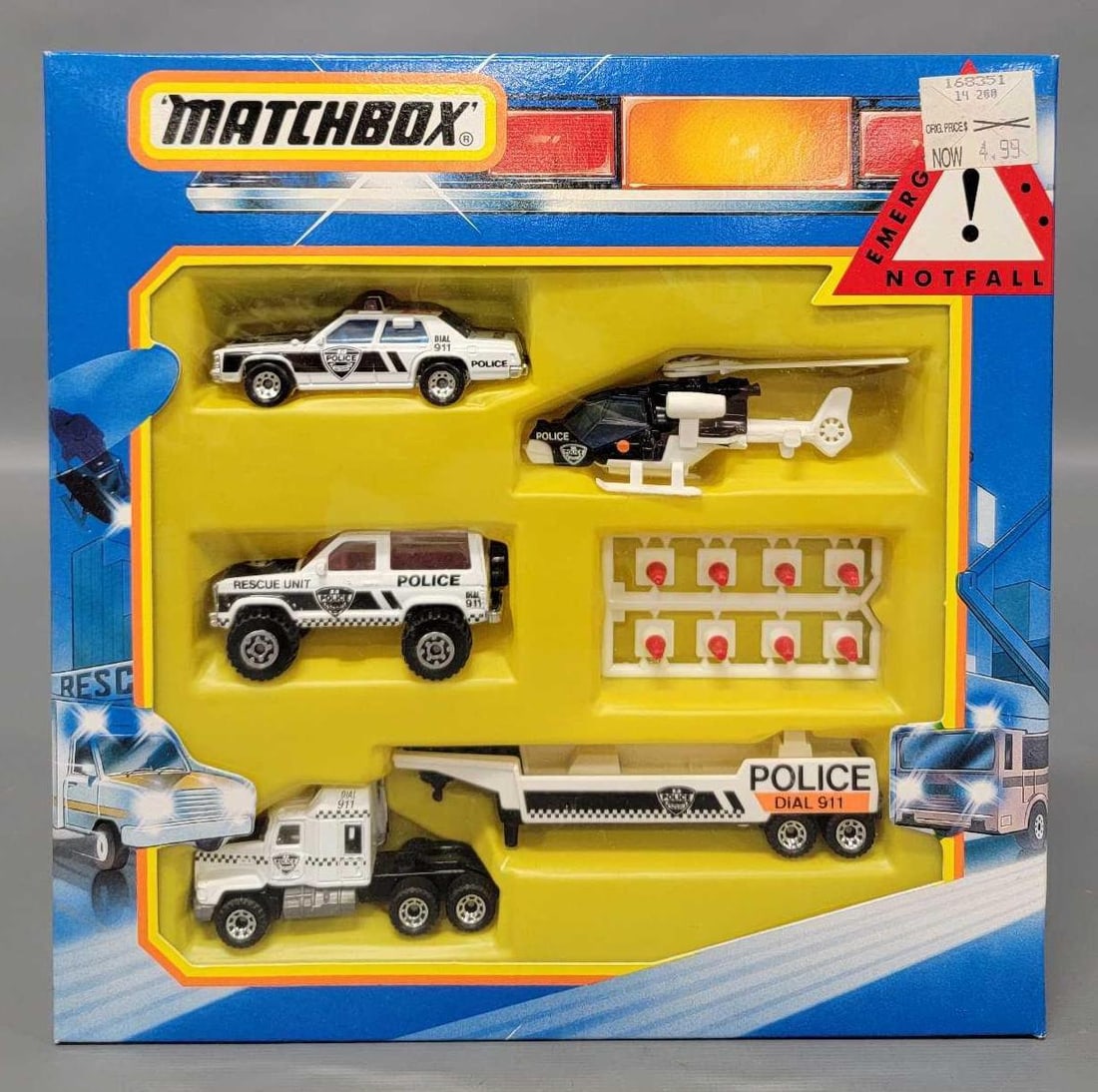 Matchbox EM70 Police set in original box (1 of 5)