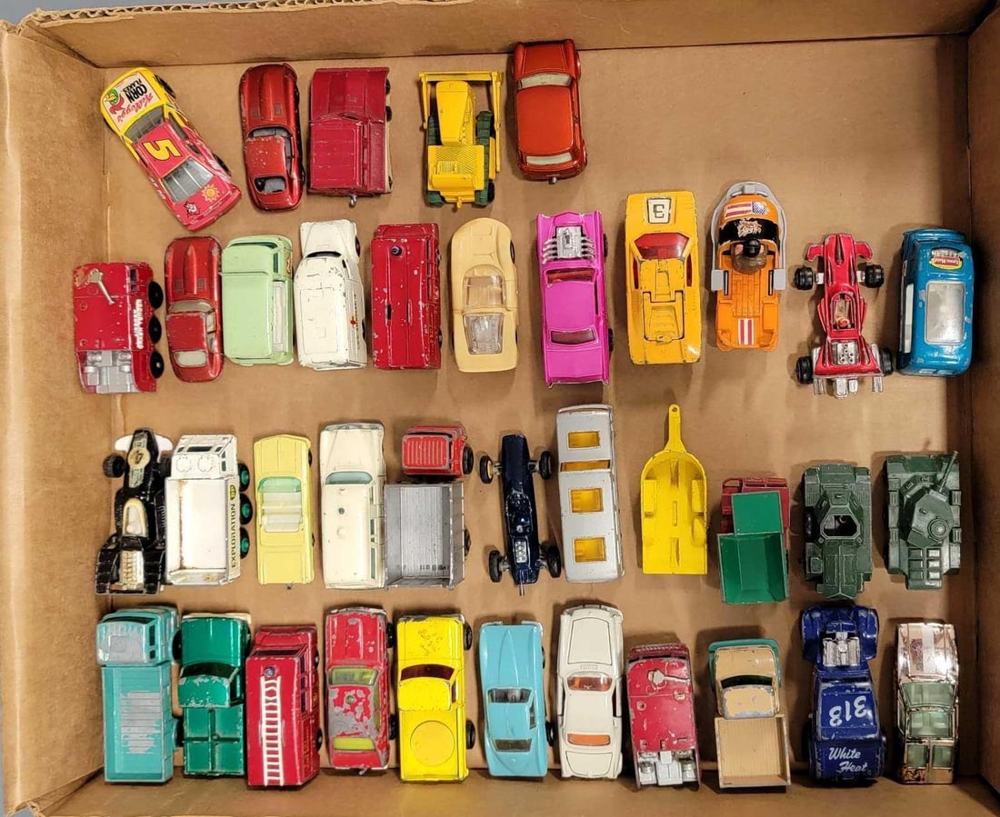 Group of 38 Matchbox cars: Group of 38 Matchbox various cars in various condition. Sold as-is as seen in the photos with no returns.
