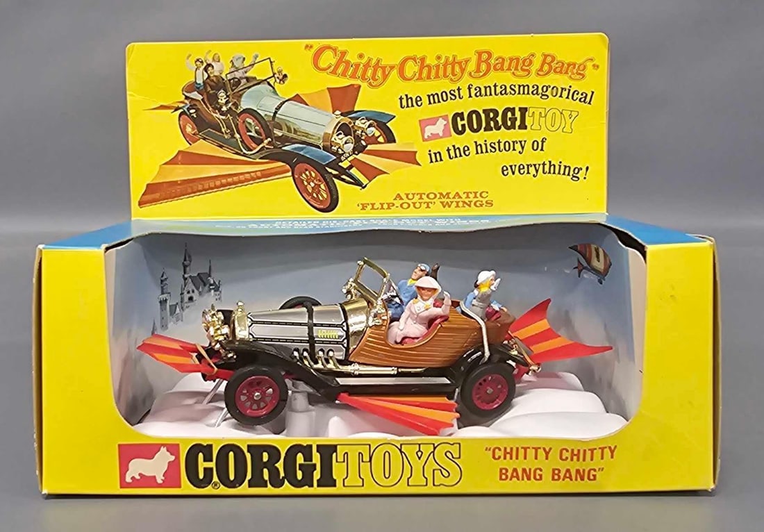 Corgi Toys Chitty Chitty Bang Bang No 266 in original box (1 of 7)