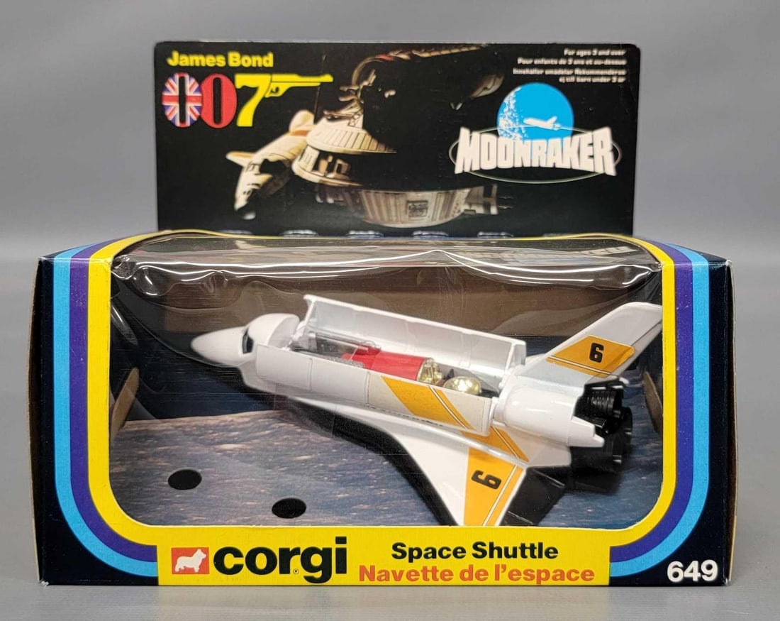 Corgi Toys James Bond 007 No 649 Space Shuttle in original box: Corgi Toys James Bond 007 No 649 Moonraker Space Shuttle in excellent condition in an excellent to near mint original box as seen in the photos.