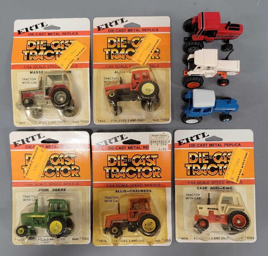 ERTL Case, Allis Chalmers, Ford, John Deere, Internationl Tractors (1 of 5)