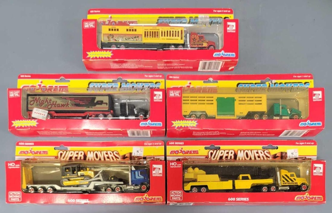 Five Majorette Super Movers Tractors and Trailers in window boxes (1 of 4)