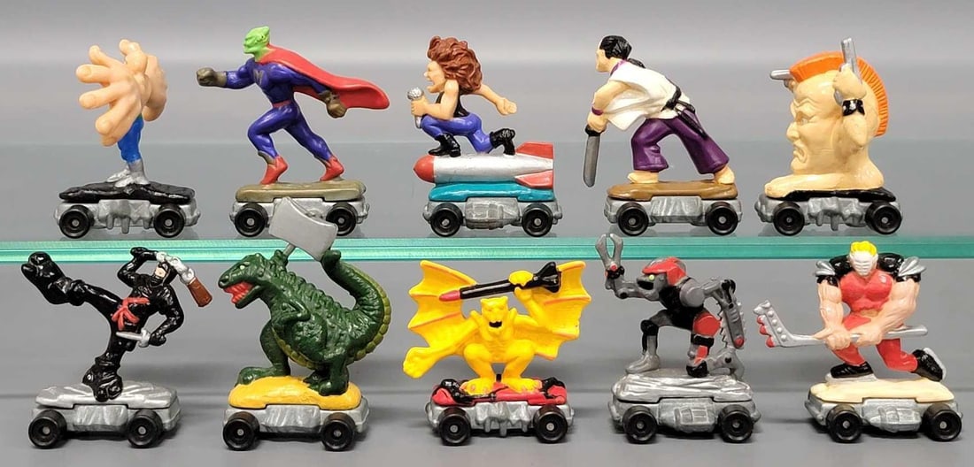 Ten Kenner Savage Mondo Blitzers: Ten Kenner Savage Mondo Blitzers with Big Hans, Tyrannosaurus Ax, Chop Chop and others in good condition as seen in the photos.